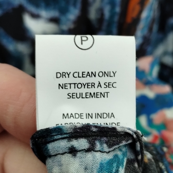 Anthropologie TRYB Silk Flowy Patterned Long Sleeve Dress Women's Size Small - Picture 9 of 9